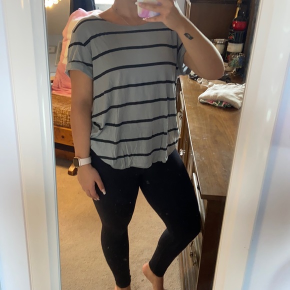 *2 for $22* Victoria’s Secret Pink T Shirt - Picture 7 of 9